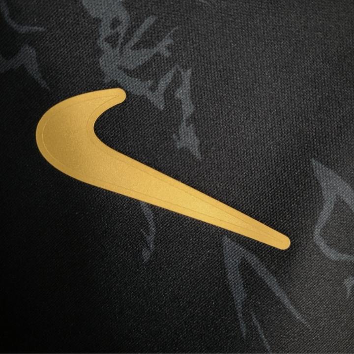 24-25 FC Barcelona voetbalshirt - Gouden Ridder