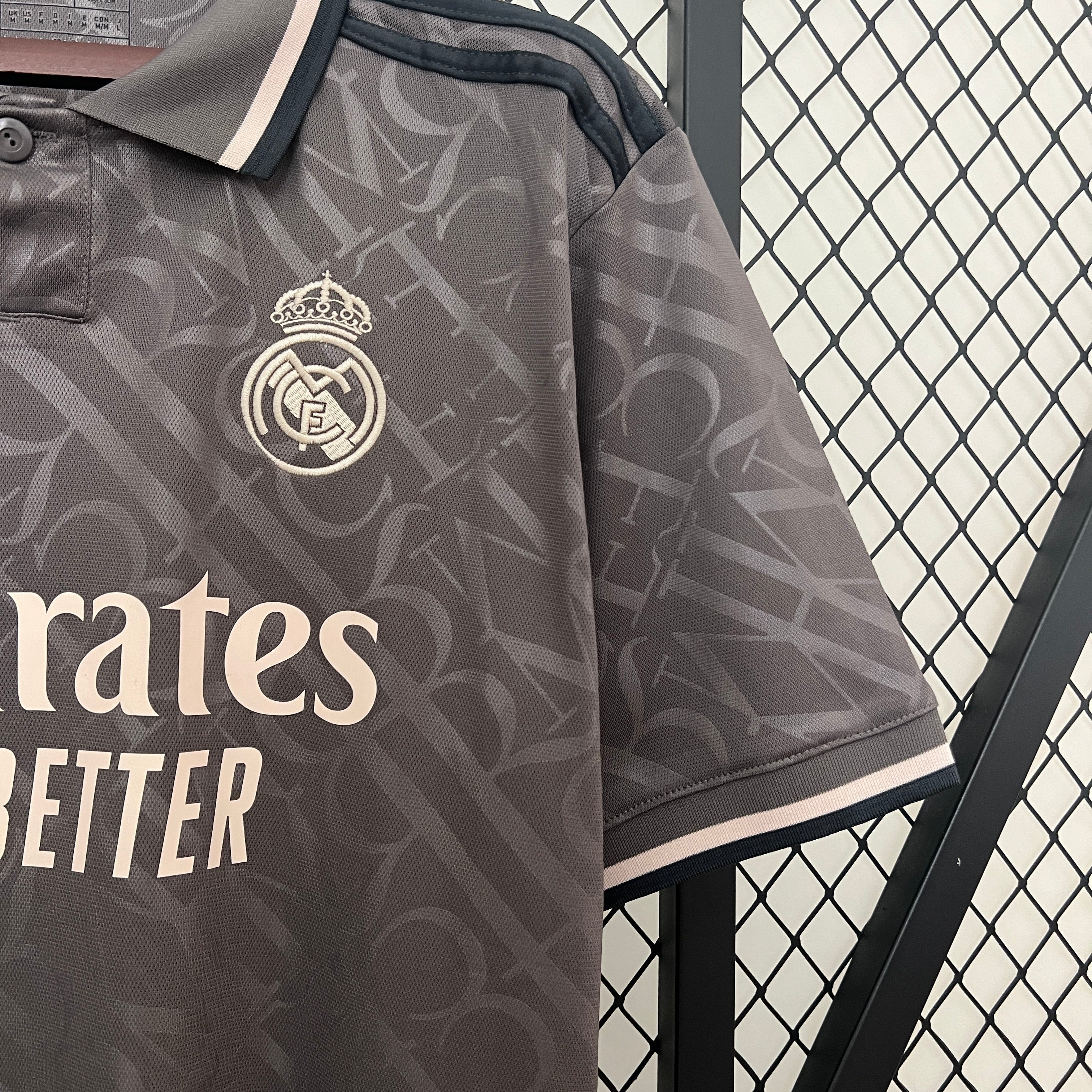 24-25 Real Madrid Drittes Fußballtrikot