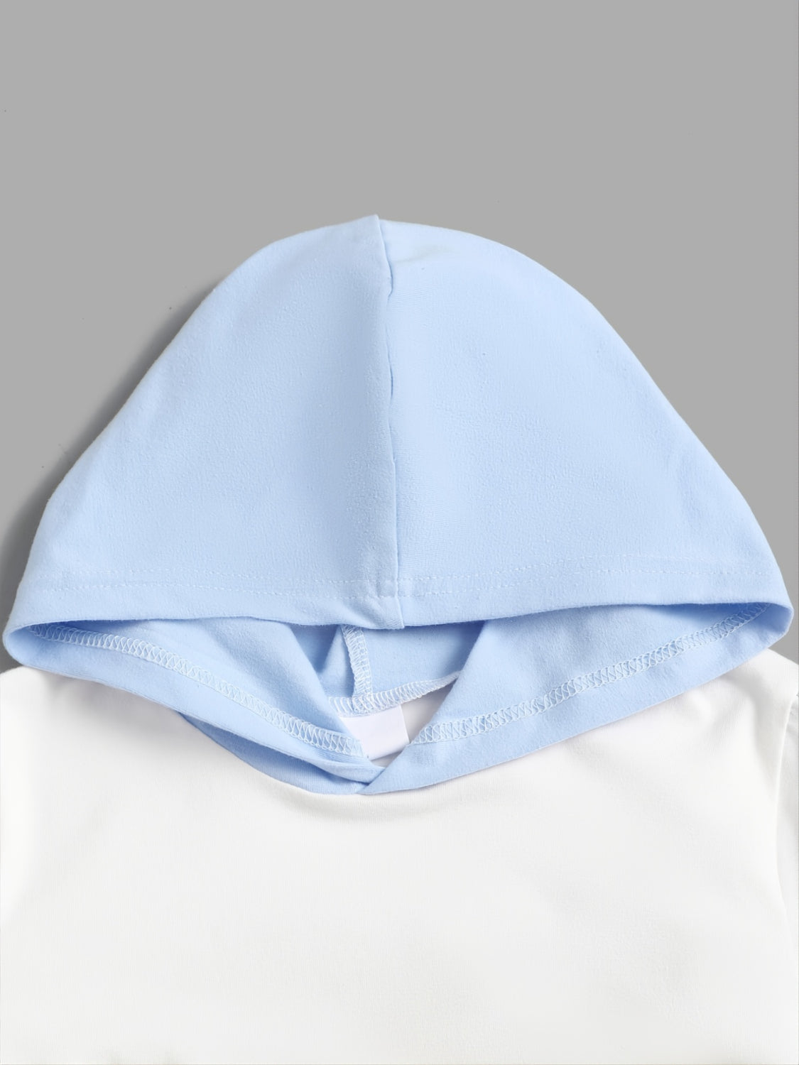 Conjunto de sudadera y pantalón con bloques de color para niños a juego