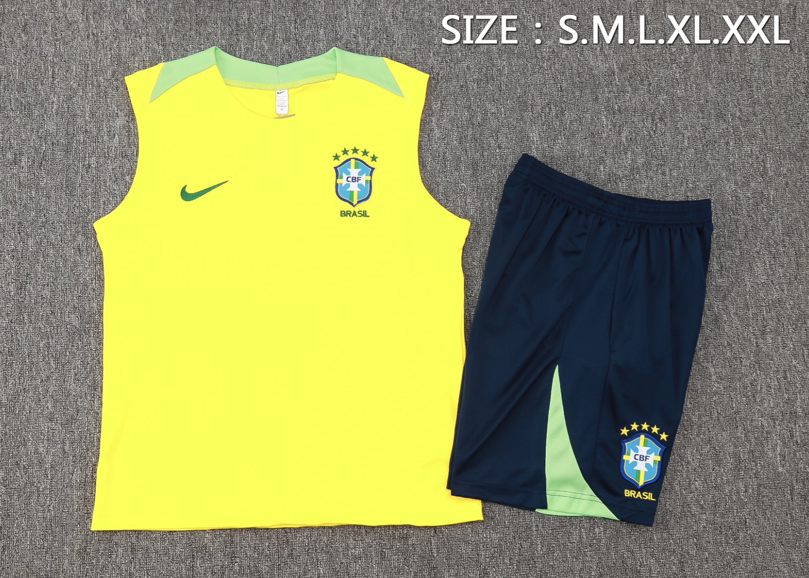 Set estivo brasiliano senza maniche