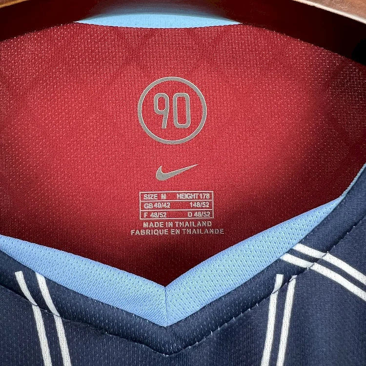 2004-2005 Athletico Madrid Spiderman Retro Uitshirt