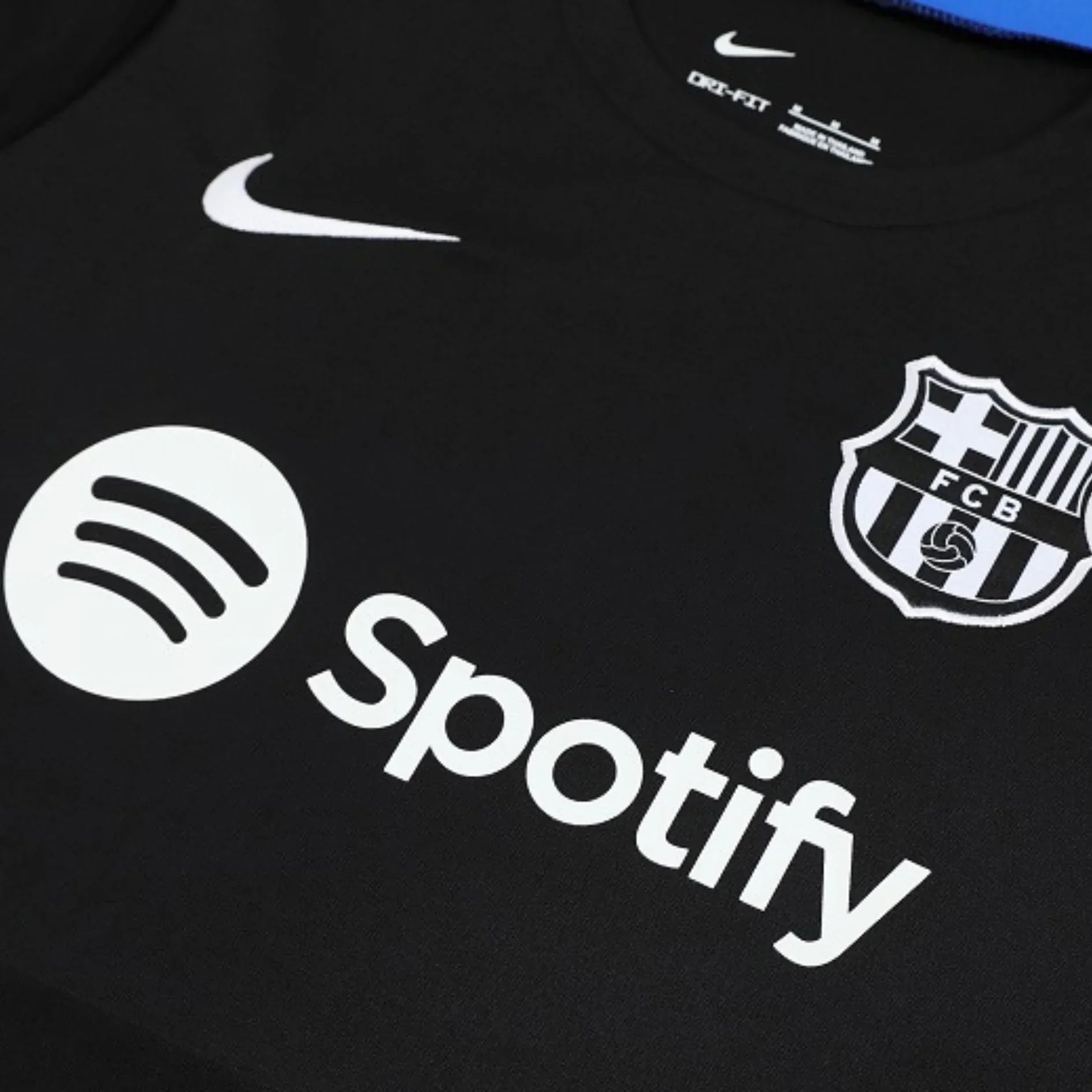 Conjunto de entrenamiento negro del Barcelona 24-25
