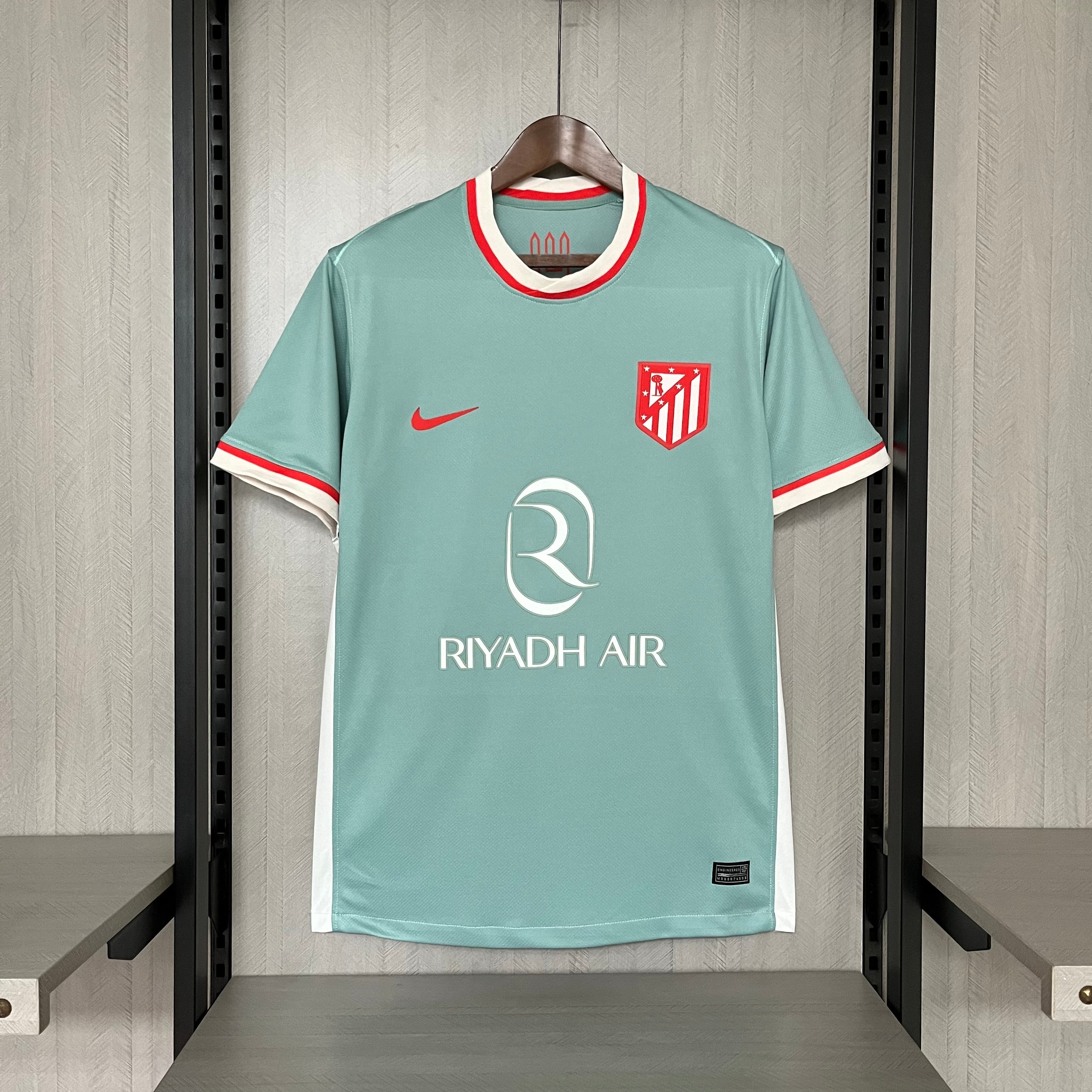 Camiseta de fútbol visitante del Atlético de Madrid 24-25