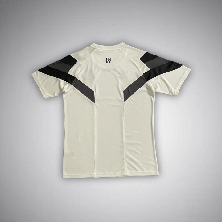 2025 Real Madrid Fußballtrikot - Legacy X
