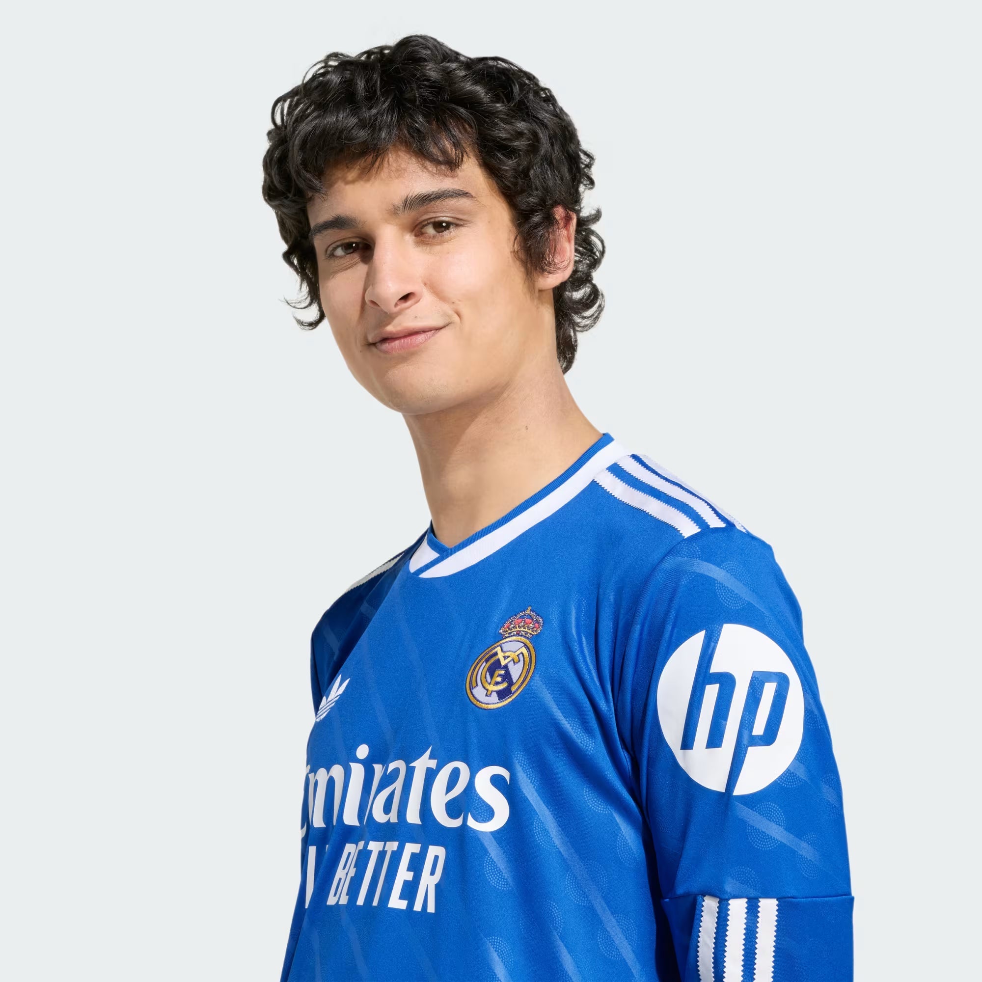 Maglia da calcio a manica lunga terza divisa Real Madrid 2025/26