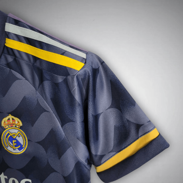 23-24 Real Madrid Kinder Voetbalshirt - Uitwedstrijd