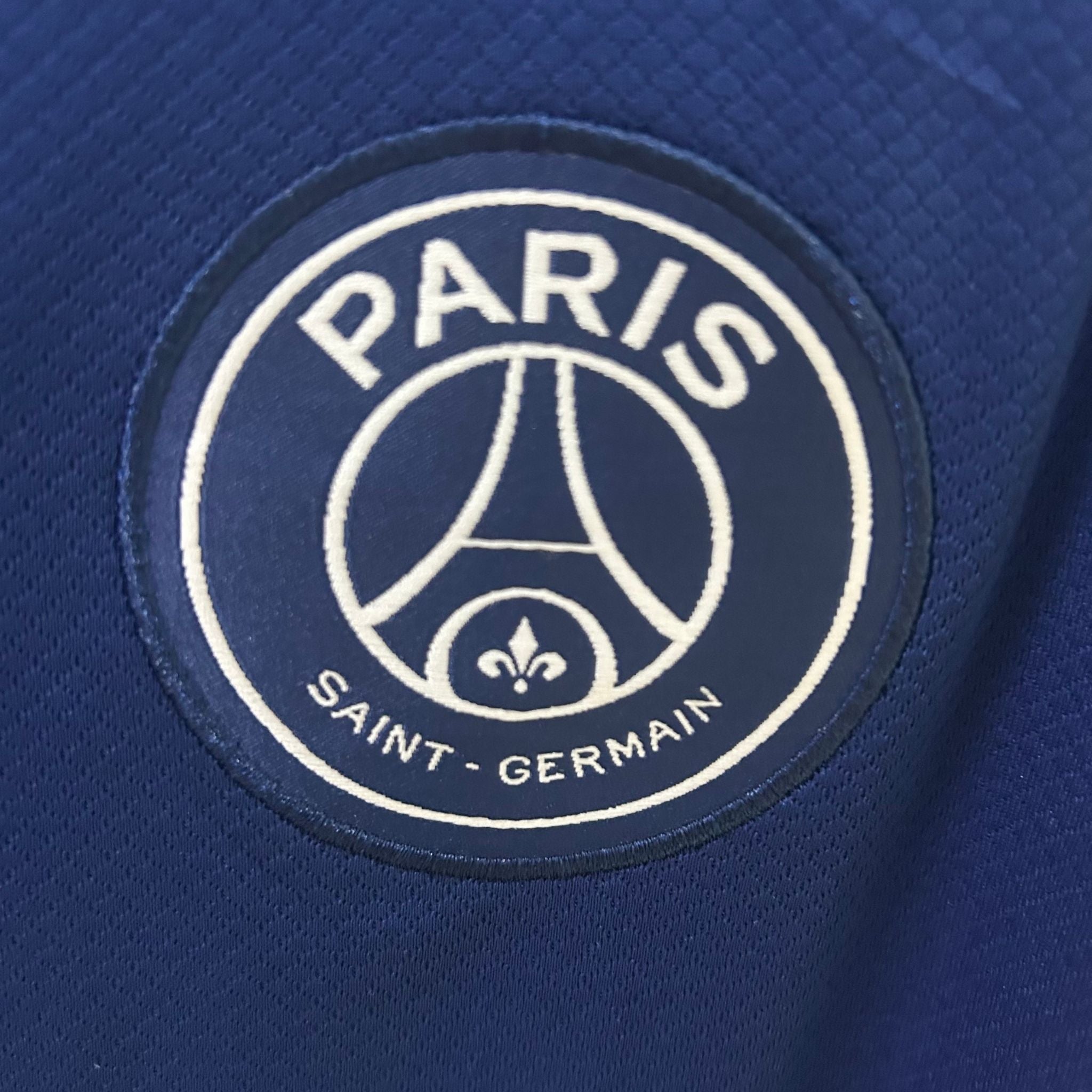 24/25 PSG Paris Saint Germain x Jordan 4. Langarm-Fußballtrikot
