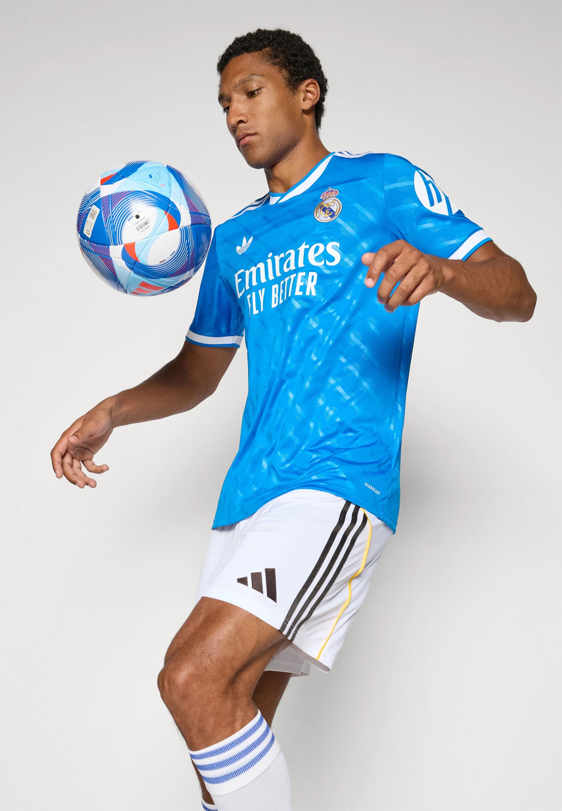 Maglia da calcio terza del Real Madrid 25-26