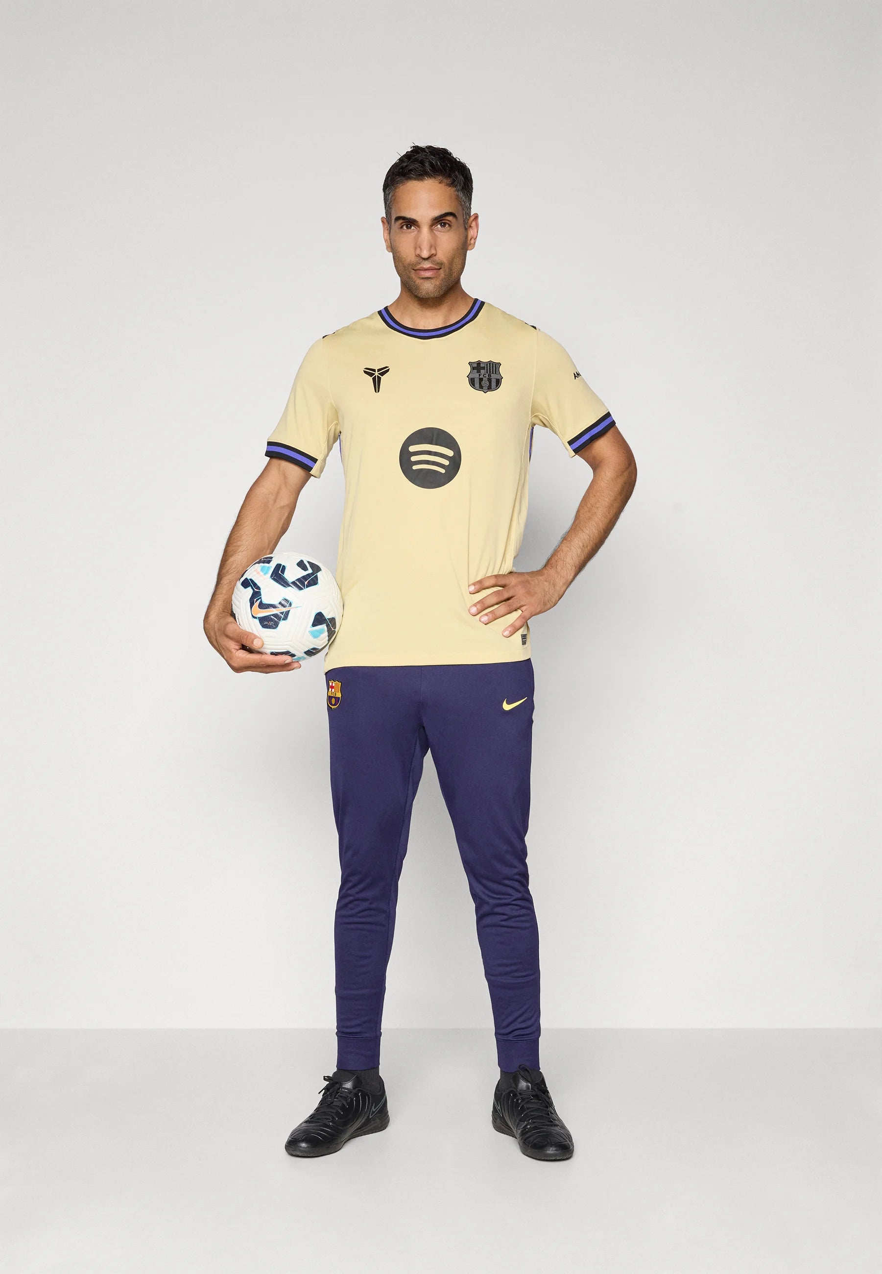 25-26 FC Barcelona x Kobe Bryant Uit Voetbalshirt