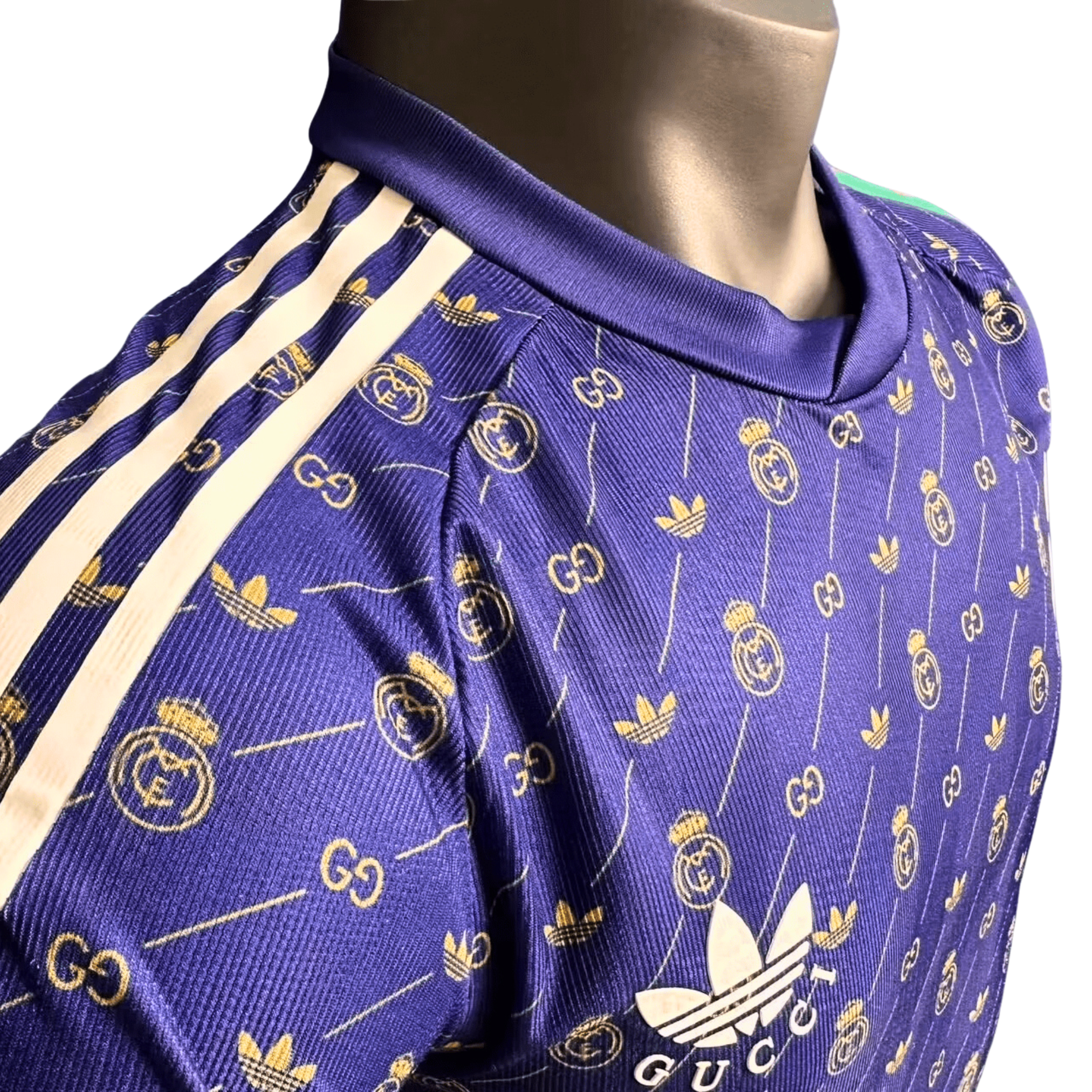 Gucci lila Real Madrid Fußballtrikot