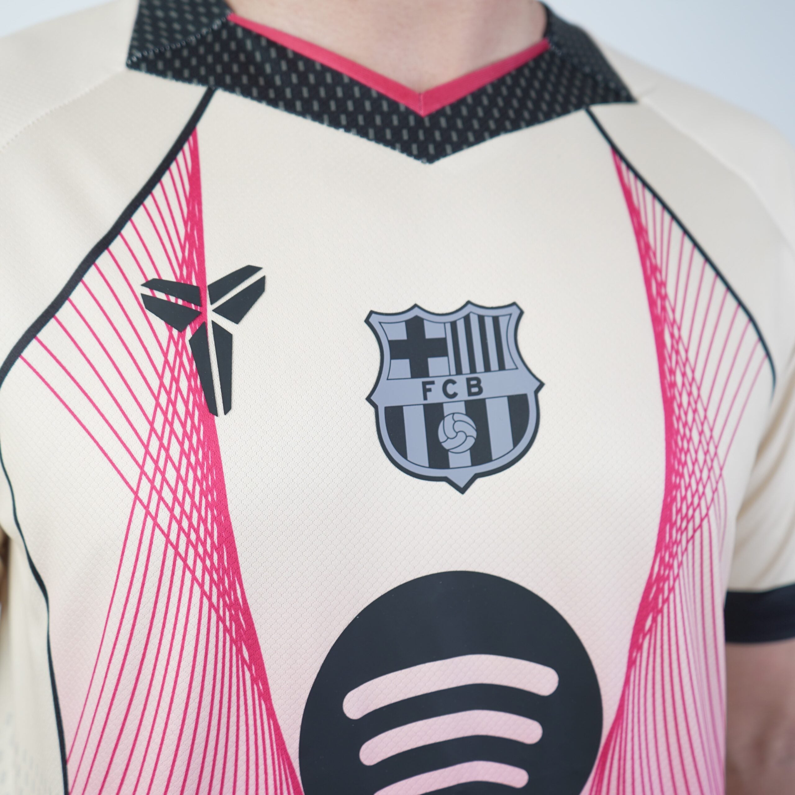 Maglia da calcio FC Barcelona 25-26 - Yellow Mamba Total 90