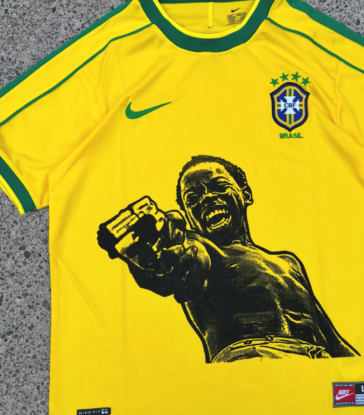 Maglia Retrò Brasile 1998 Concetto City of God