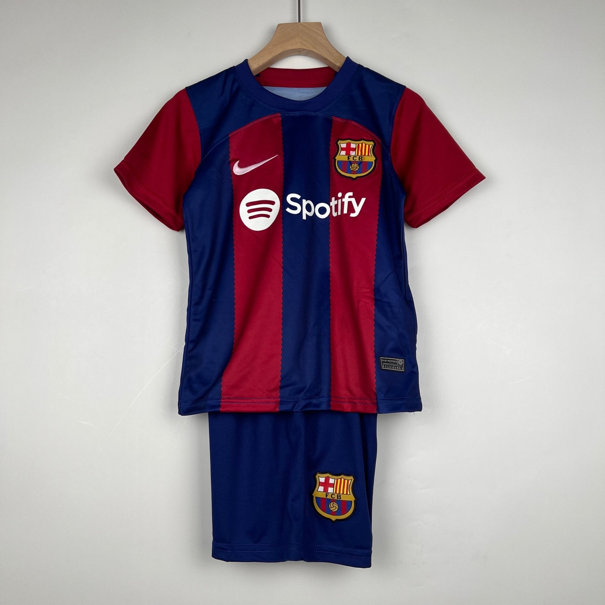 Camiseta de fútbol infantil local del Barcelona 23-24