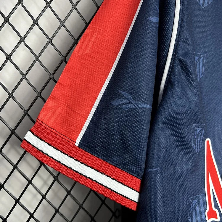 1998-1999 Athletico Madrid Retro Uitshirt
