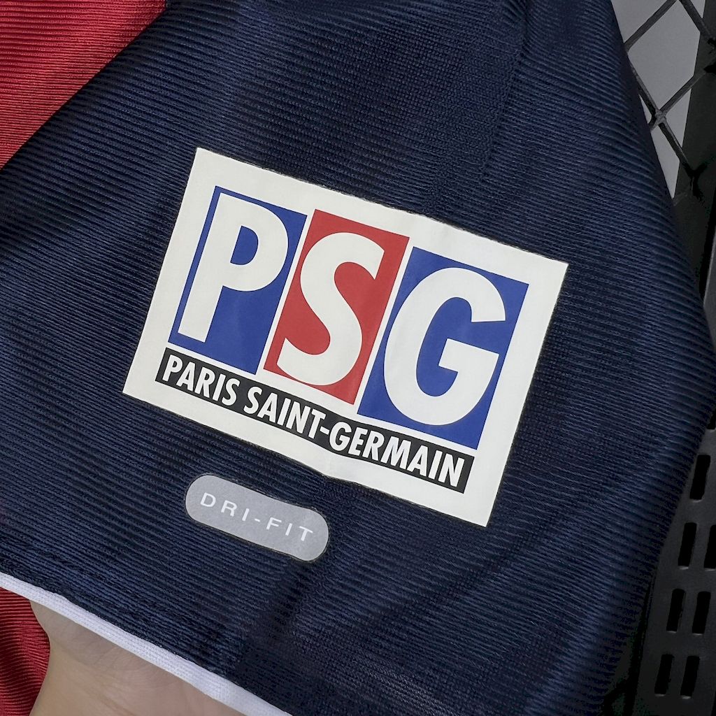 2001/2002 Paris Saint Germain Retro Shirt