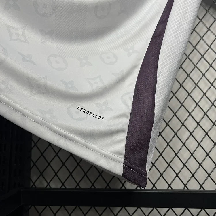 2024-2025 Real Madrid x Louis Vuitton Speciale Jersey - Wit