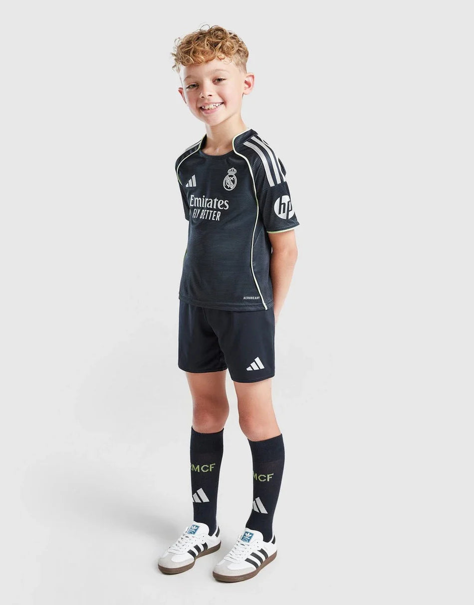 Camiseta de fútbol infantil de visitante del Real Madrid 25/26